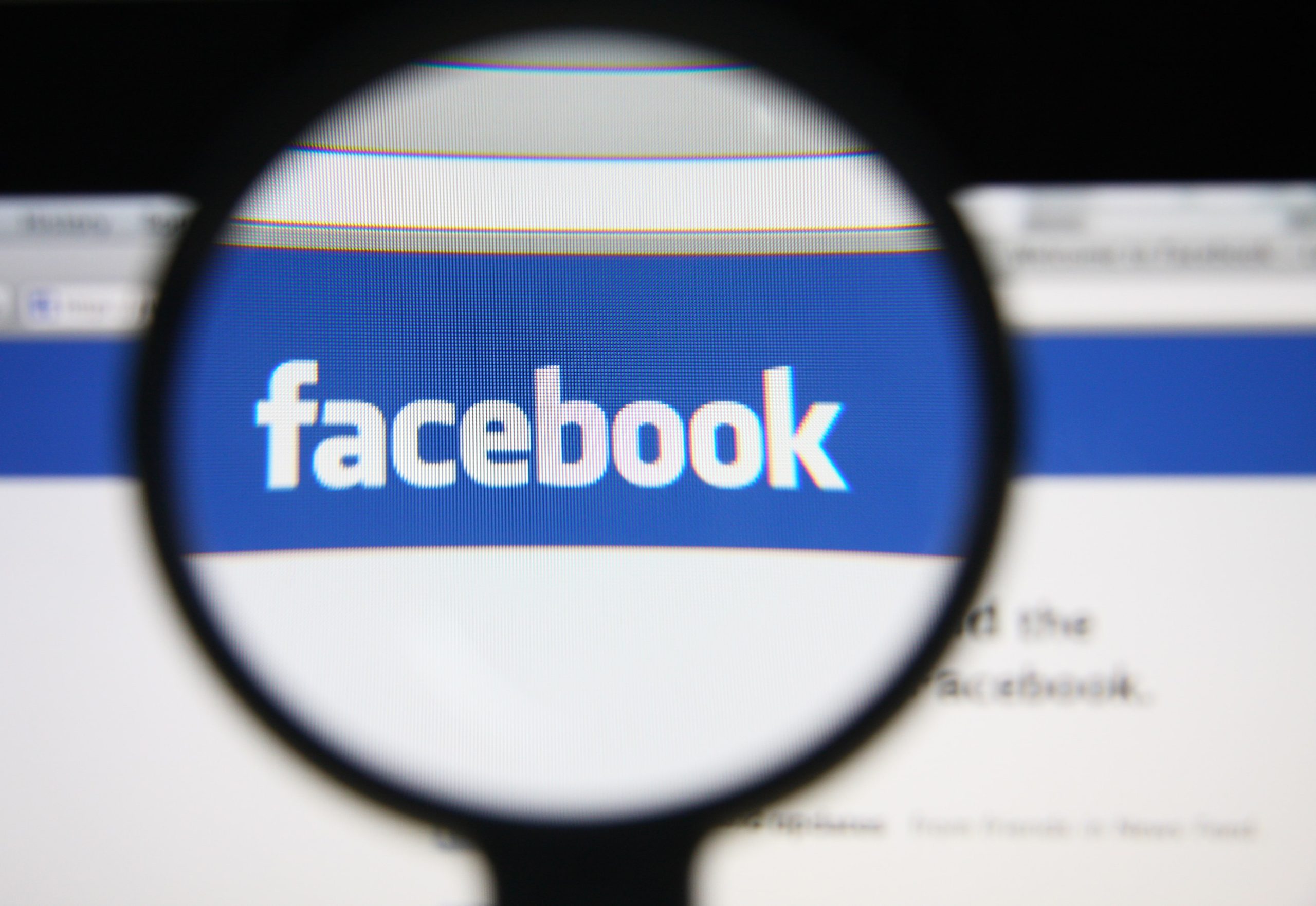 Gaslighting on Social Media